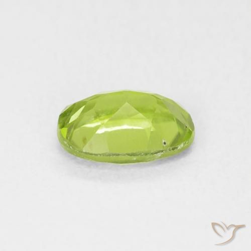 Peridoto Verde vivo natural de 0.93 ct, Ovalada, VS