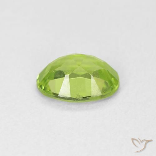 Peridoto Verde claro natural de 0.80 ct, Ovalada, VVS-VS