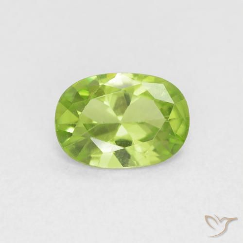 0.77ct Natural Verde medio Peridoto, Ovalada, VVS-VS