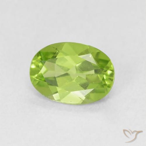 Peridoto Verde claro natural de 0.91 ct, Ovalada, VS