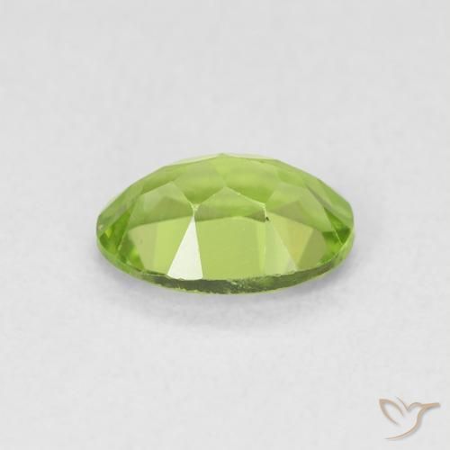 Peridoto Verde amarillento natural de 0.89 ct, Ovalada, VS