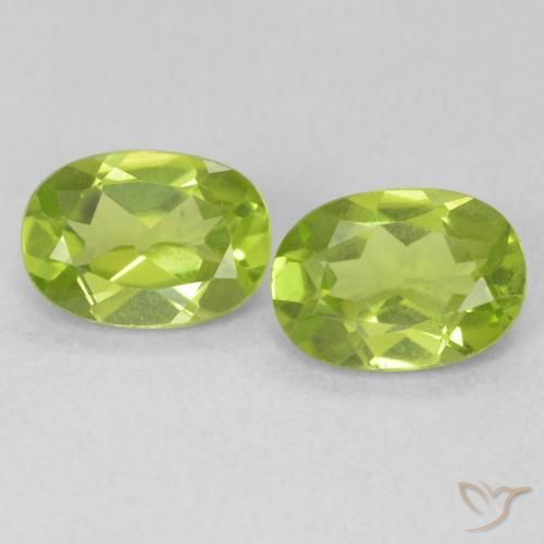 1.79ctw Natural Verde claro Peridoto, Ovalada, VVS-VS