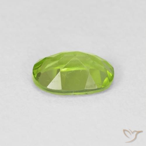 Peridoto Medium Light-Green natural de 0.89 ct, Ovalada, VVS-VS