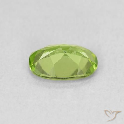 Peridoto Verde amarillento natural de 0.85 ct, Ovalada, VS