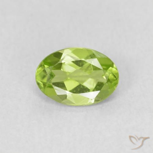 0.76ct Natural Verde vivo claro Peridoto, Ovalada, VS