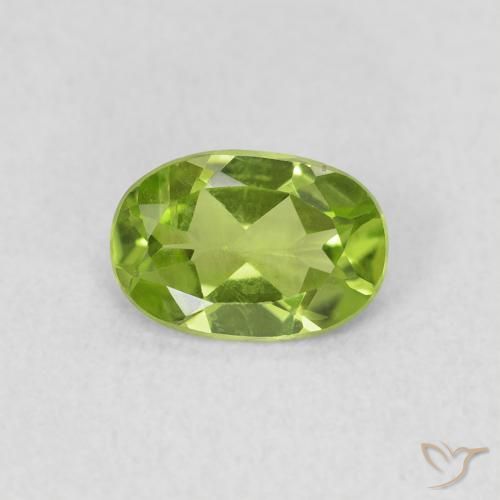 0.73ct Natural Verde vivo Peridoto, Ovalada, VS