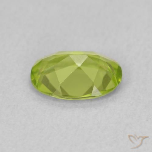 Peridoto Verde claro natural de 0.80 ct, Ovalada, VS