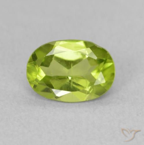 0.84ct Natural Verde claro Peridoto, Ovalada, VS