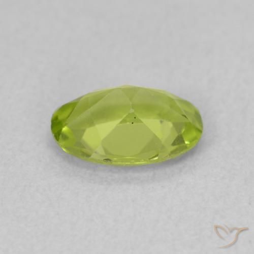 Peridoto Verde amarillento intenso natural de 0.75 ct, Ovalada, VS