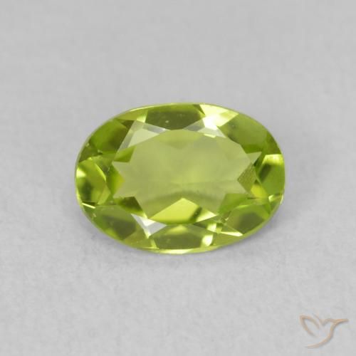 0.77ct Natural Verde claro Peridoto, Ovalada, VVS-VS