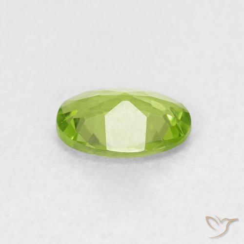 Peridoto Verde vivo natural de 0.72 ct, Ovalada, VVS-VS