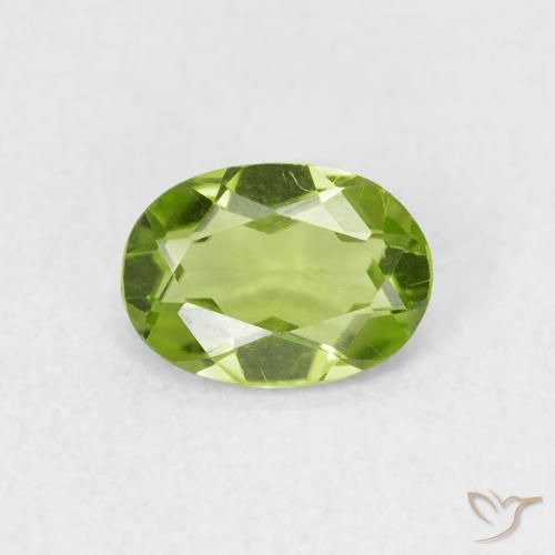 0.80ct Natural Verde medio Peridoto, Ovalada, VVS-VS