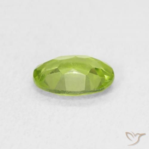 Peridoto Verde vivo natural de 0.76 ct, Ovalada, VVS-VS