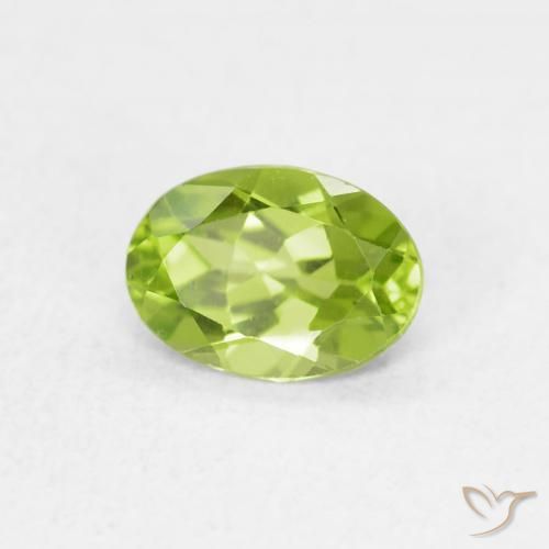 Peridoto Verde vivo natural de 0.83 ct, Ovalada, VVS-VS