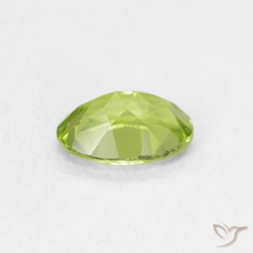 Peridoto Verde vivo natural de 0.83 ct, Ovalada, VVS-VS