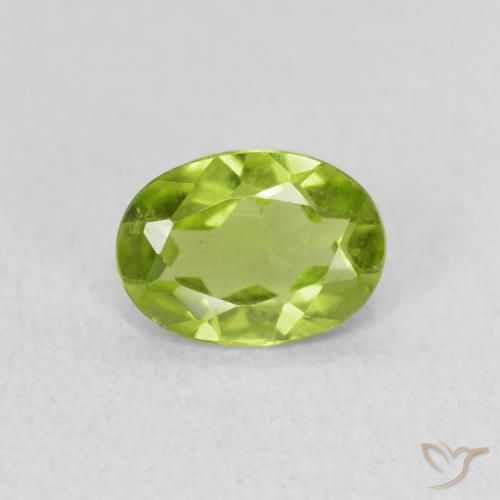 0.68ct Natural Verde vivo Peridoto, Ovalada, VS