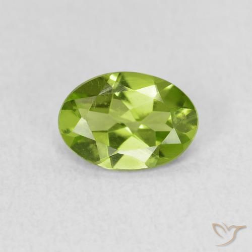 0.74ct Natural Verde vivo Peridoto, Ovalada, VS