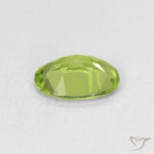 Peridoto Verde vivo natural de 0.79 ct, Ovalada, VS