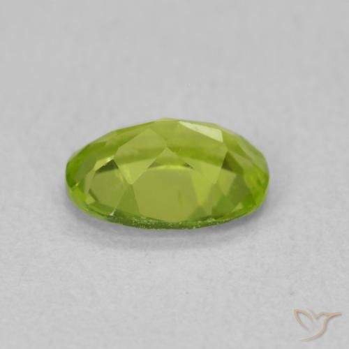 Peridoto Verde claro natural de 0.89 ct, Ovalada, VS