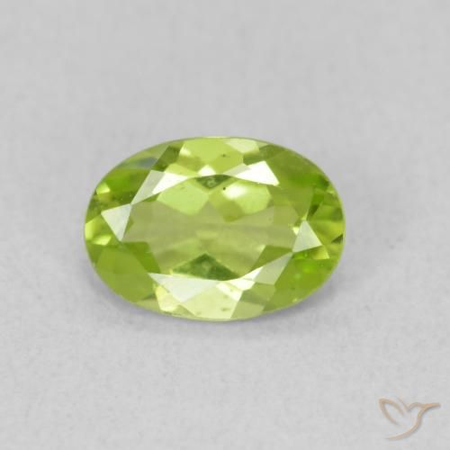 0.77ct Natural Verde vivo claro Peridoto, Ovalada, VS