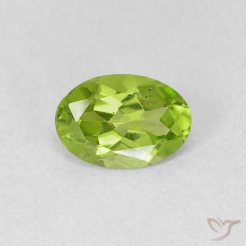 0.73ct Natural Verde amarillento Peridoto, Ovalada, VS