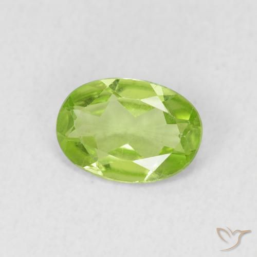 Peridoto Verde vivo claro natural de 0.76 ct, Ovalada, VVS-VS