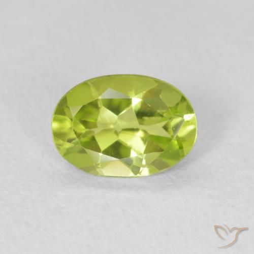 0.71ct Natural Verde claro Peridoto, Ovalada, VS