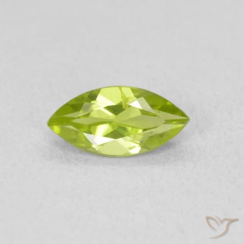 0.65ct Natural Verde amarillento Peridoto, Marquesa, VS