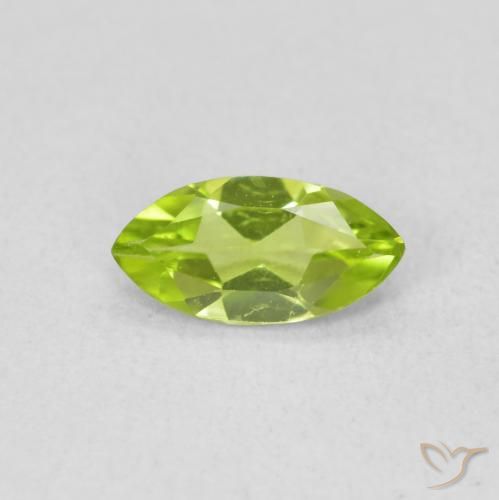 0.54ct Natural Verde amarillento intenso Peridoto, Marquesa, VS