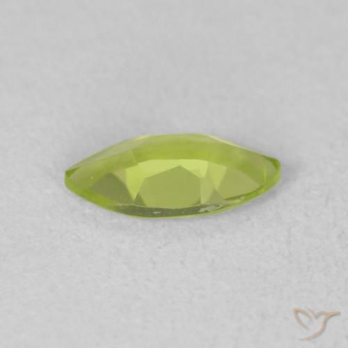 Peridoto Verde claro natural de 0.58 ct, Marquesa, VVS-VS