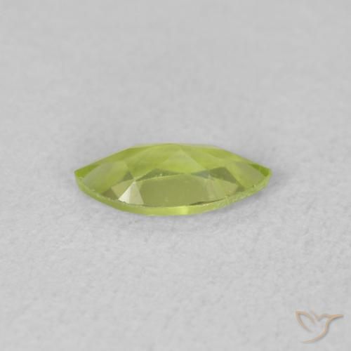 Peridoto Verde claro natural de 0.45 ct, Marquesa, VVS-VS