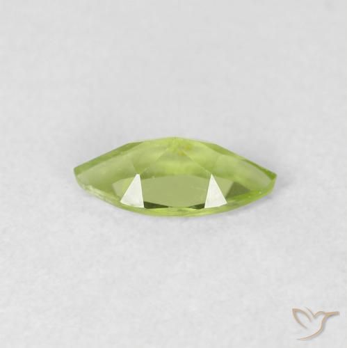 Peridoto Verde claro natural de 0.57 ct, Marquesa, VS