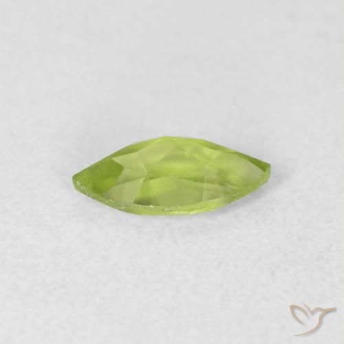 Peridoto Verde claro natural de 0.65 ct, Marquesa, VS