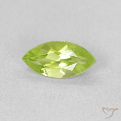 0.62ct Natural Verde medio Peridoto, Marquesa, VS