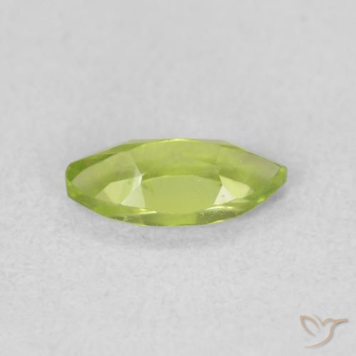 Peridoto Verde claro natural de 0.64 ct, Marquesa, VS