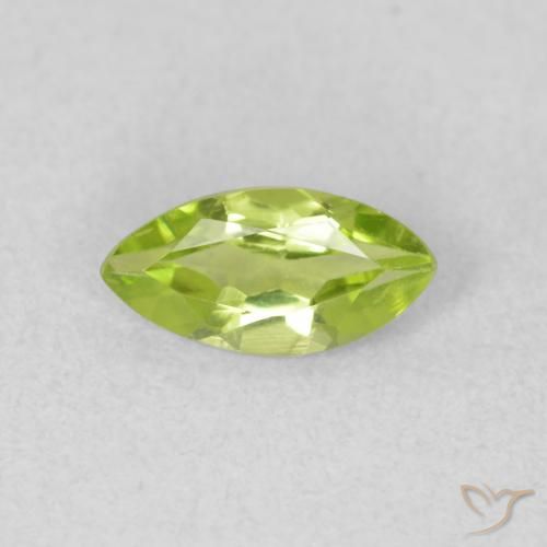 0.56ct Natural Verde amarillento Peridoto, Marquesa, VS