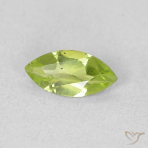 Peridoto Verde medio natural de 0.59 ct, Marquesa, VS