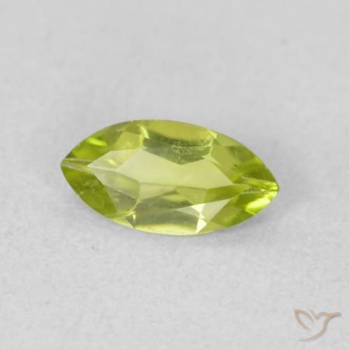 Peridoto Verde vivo natural de 0.54 ct, Marquesa, VS