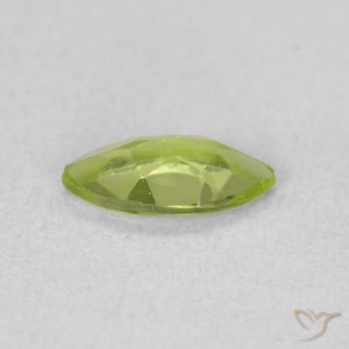 Peridoto Verde vivo natural de 0.58 ct, Marquesa, VS