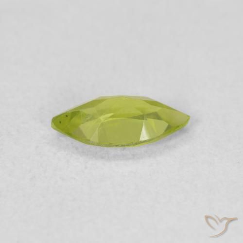 Peridoto Verde vivo natural de 0.53 ct, Marquesa, VS