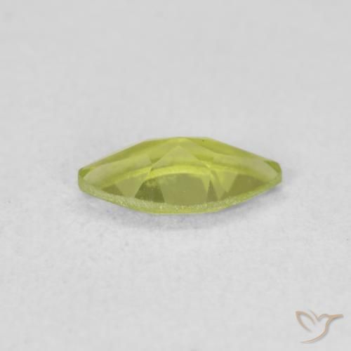Peridoto Verde vivo natural de 0.57 ct, Marquesa, VVS-VS