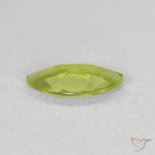 Peridoto Verde amarillento intenso natural de 0.55 ct, Marquesa, VS