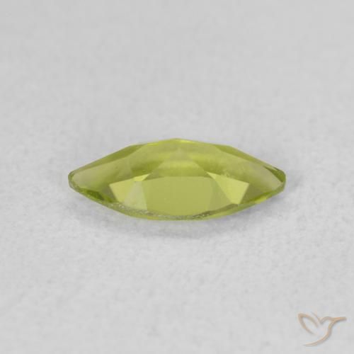 Peridoto Verde Oliva natural de 0.52 ct, Marquesa, VS