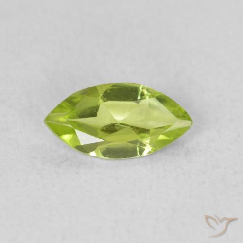 0.55ct Natural Verde medio Peridoto, Marquesa, VS