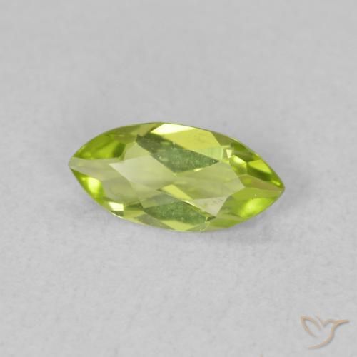Peridoto Verde medio natural de 0.46 ct, Marquesa, VVS-VS