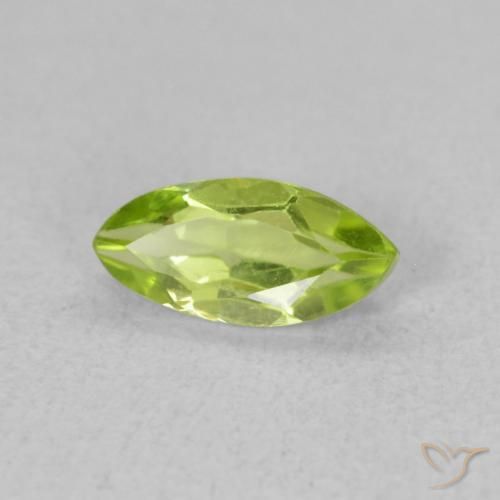 Peridoto Verde claro natural de 0.65 ct, Marquesa, VVS-VS