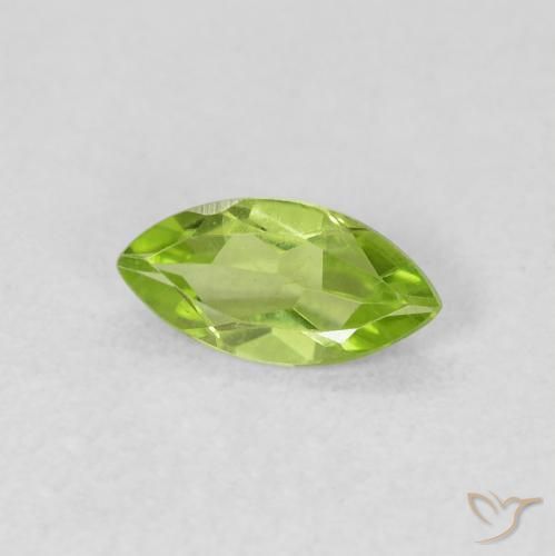 Peridoto Verde vivo natural de 0.56 ct, Marquesa, VS