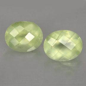 Gemas de prehnita verde natural de  ct, transparente, transparente / translúcido