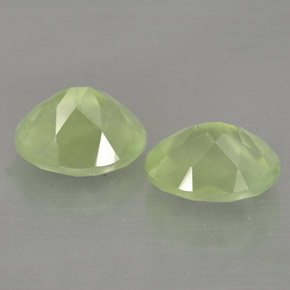Gemas de prehnita verde natural de  ct, transparente, transparente / translúcido