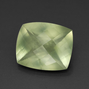 Prehnita verde natural de 4,73 ct, transparente, transparente / translúcido